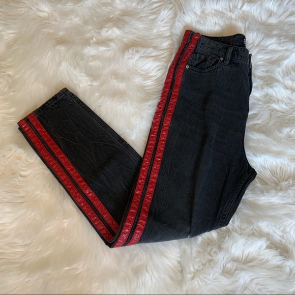 BDG Urban Outfitters Y2K Mom Jeans Retro Brand New - Picture 4 of 4